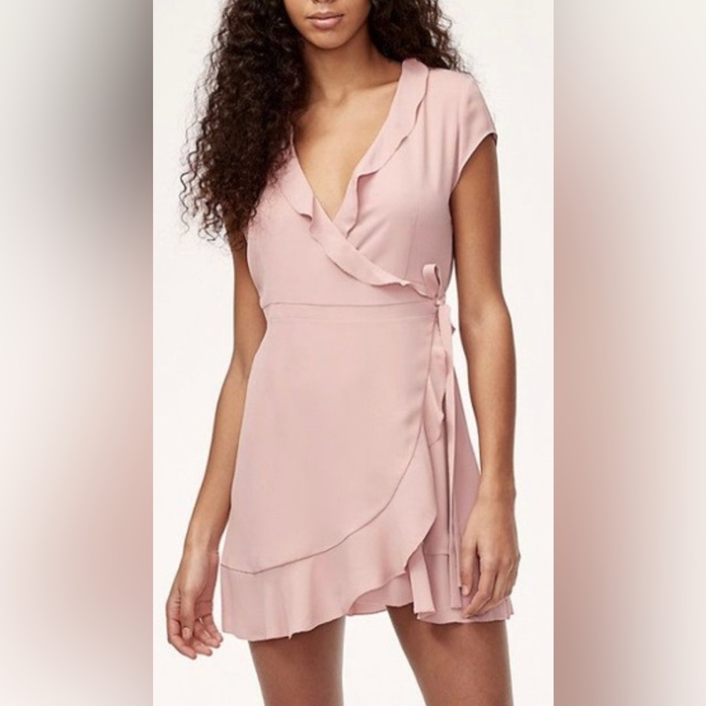 Aritzia Sunday Best Size 4 Savoy Wrap Dress